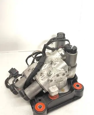 BMW 6 F12 F13 Active stabilizer control/valve assembly 10641010 18127180H
