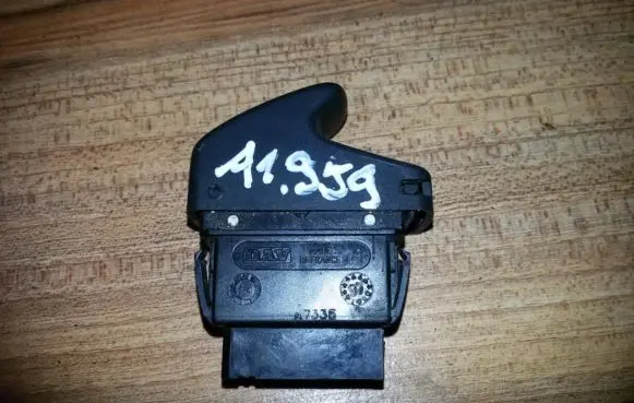 Renault Megane I Electric window control switch 838099g