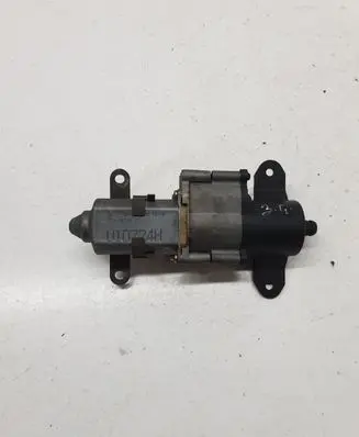 Chrysler Voyager Sliding door motor U10724H