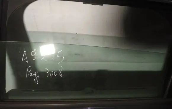 Peugeot 3008 I Rear door window glass as2