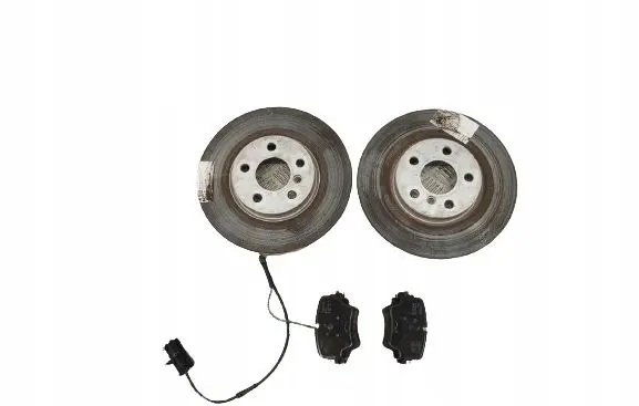 BMW 1 F40 Front brake disc 6799351