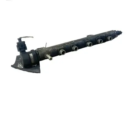 Opel Vectra C Fuel main line pipe 0445214056 061749L2 0281002507