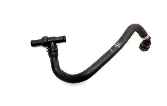 Volvo XC90 Engine coolant pipe/hose 31474505