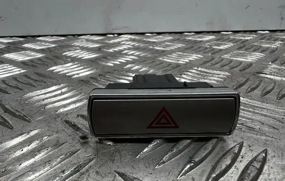 Ford Mondeo MK IV Hazard light switch 6M2TALRVA13A350AB 6M2TALRVA13A350 6M2TALRVA