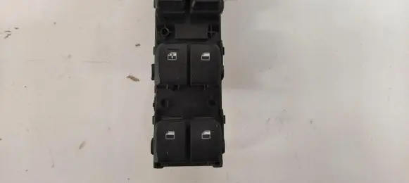 Hyundai Kona I Quarter vent window switch 93570-J9150