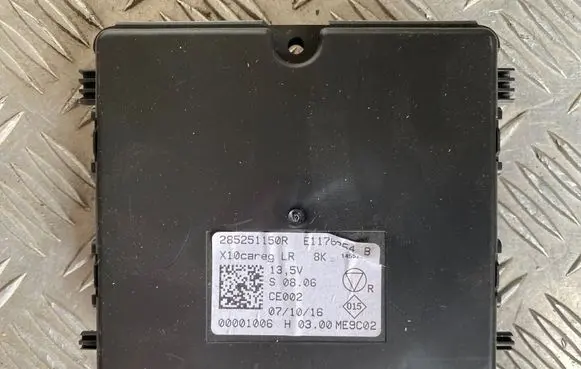 Renault Zoe Air conditioning/heating control unit 285251150R 00001006 E1176354
