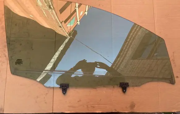Nissan Qashqai Front door window glass four-door 43R001582 E000199 AS2M3240DOT682