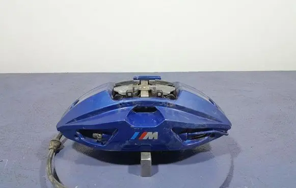 BMW X5 E53 Front brake caliper 6887555