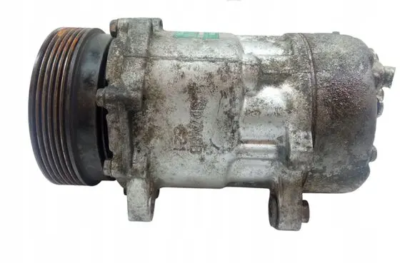 Audi TT Mk1 Air conditioning (A/C) compressor (pump) 1J0820803F