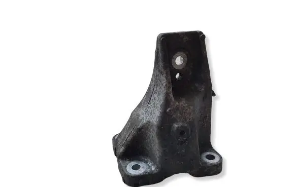 Jaguar F-Pace Engine mounting bracket 