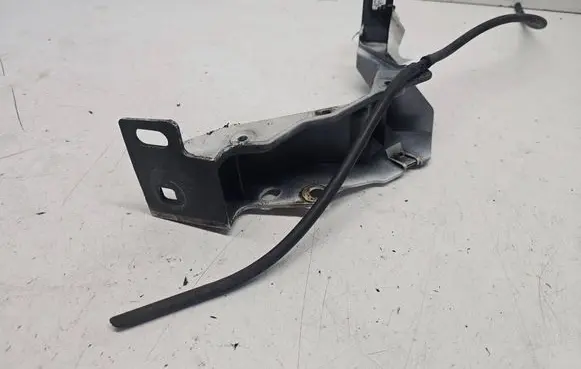 Jaguar XF X250 Headlight/headlamp mounting bracket CX2316A142A