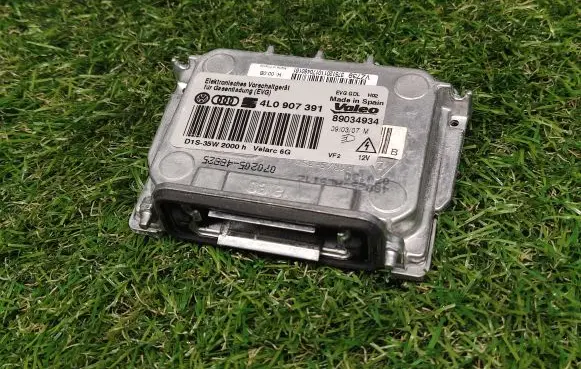 Audi Q7 4L Headlight ballast module Xenon 4L0907391