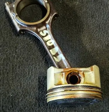 Volvo S80 Piston with connecting rod