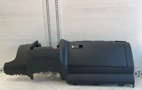 Volkswagen Touareg I Glove box 7L6858904 75R33R 11J3900