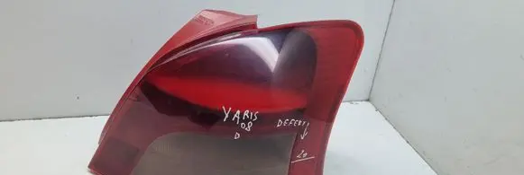 Toyota Yaris Rear/tail lights