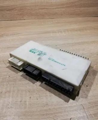 BMW 5 E39 Central body control module 8381963