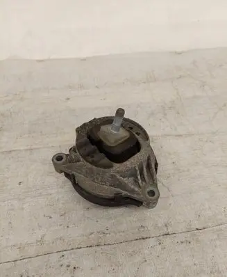 BMW X3 F25 Engine mount bracket 6868396