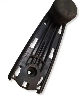 Volkswagen PASSAT B3 Front door window winding handle 357837581