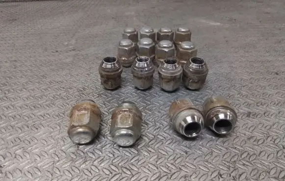 Hyundai Atos Prime Nuts/bolts 