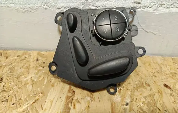 Mercedes-Benz E W211 Seat control switch 2118217979 03464230