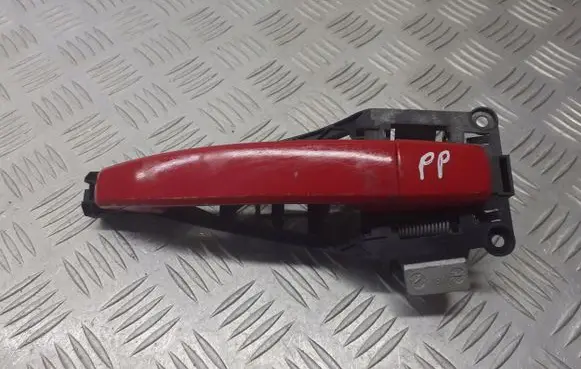 Opel Astra H Front door exterior handle/bracket 