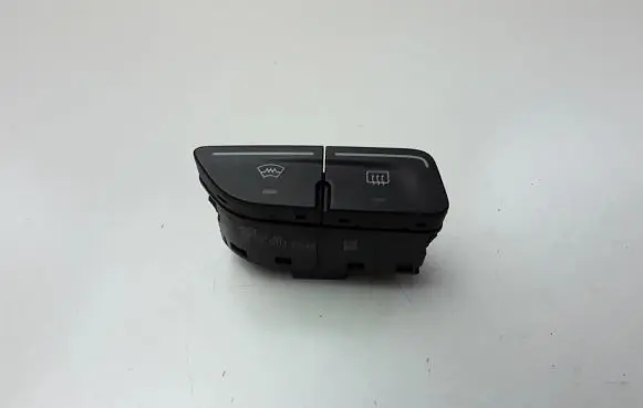 Ford Focus Windscreen/window heater switch AM5T18K574AB