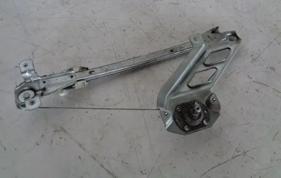 Opel Corsa B Rear door manual window regulator 