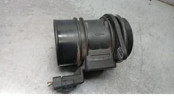 Volvo S40, V40 Mass air flow meter 7700114778