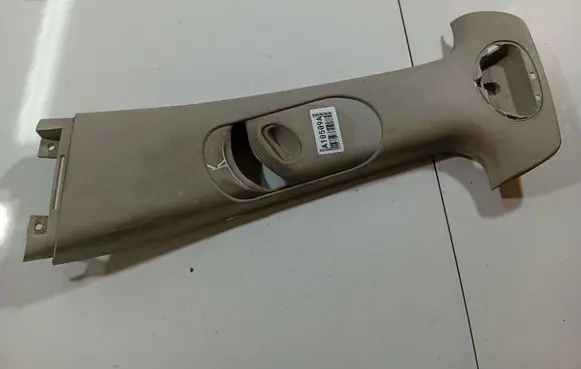 Opel Omega B1 (B) pillar trim (top) 90379407LH