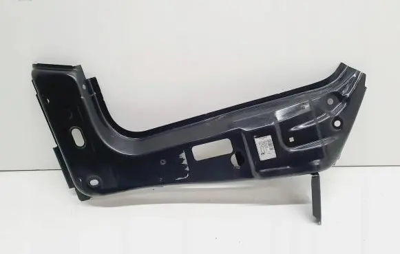 Volkswagen PASSAT B7 Other sill/pillar trim element 3AA809204