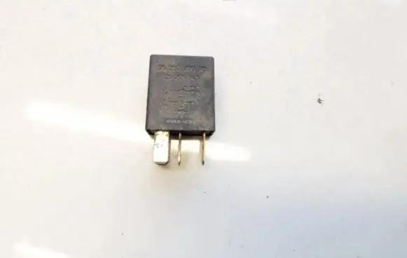 Peugeot 607 Other relay 9620220980 29201043