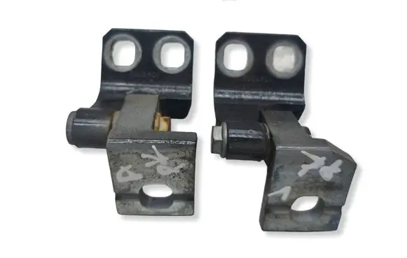 Alfa Romeo Giulia Front door hinge set 