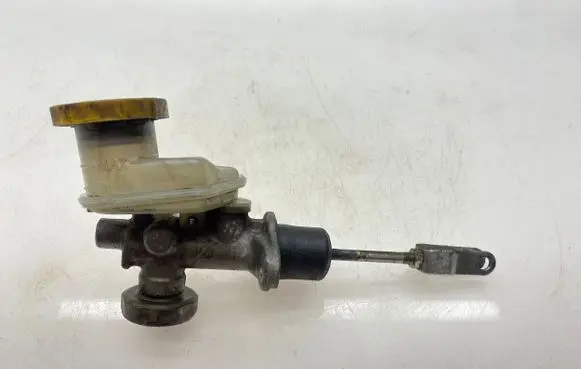 Subaru Forester SG Clutch master cylinder