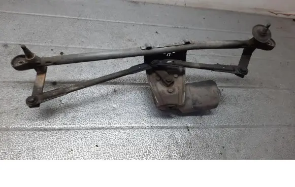Renault Clio II Front wiper linkage 