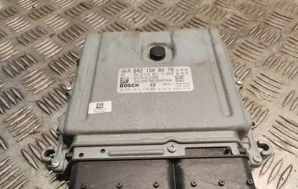 Mercedes-Benz CLK A209 C209 Engine control unit/module 6421508078 A6421508078
