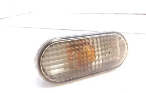 Seat Toledo I (1L) Front fender indicator light 3A0949117B