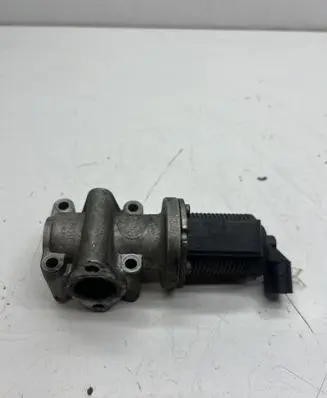 Opel Zafira B EGR valve 55215031