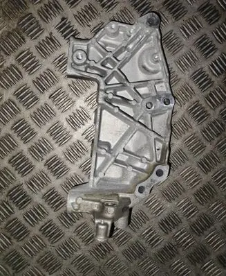Renault Trafic III (X82) Engine mounting bracket 112313157R