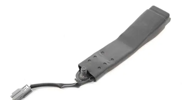 Tesla Model S Front seatbelt buckle 2460917