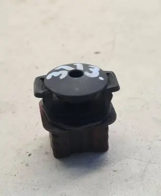 Mercedes-Benz E W211 Radiator mount bracket A2115040059