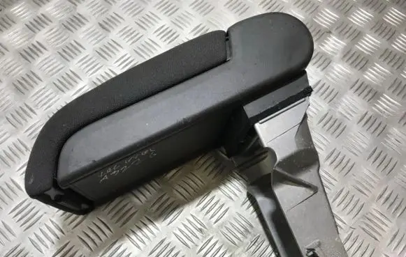Opel Vectra C Armrest 13230412 j3200al
