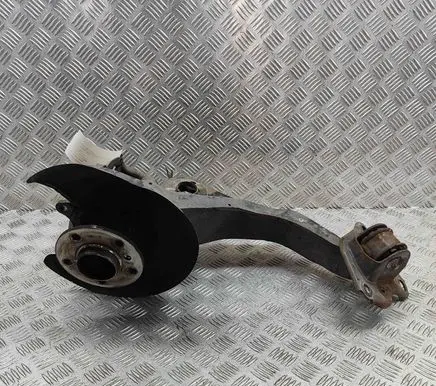 BMW X1 F48 F49 Rear wheel hub 6851580 6858086