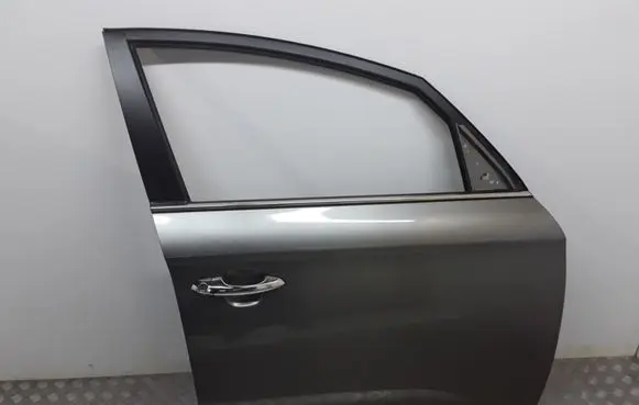 KIA Carens III Front door