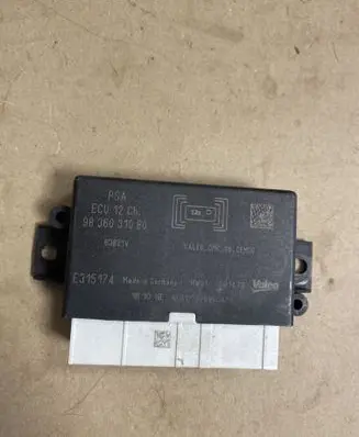 Peugeot 508 Parking PDC control unit/module 9836031080