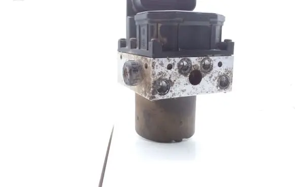 Ford Mondeo Mk III ABS Pump 1S712M110AE 0265222015 0265800007