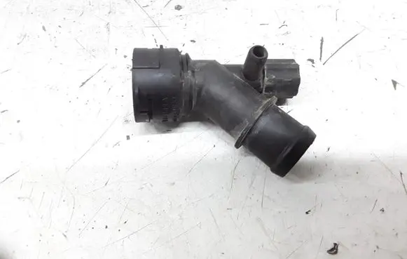 Volkswagen Golf IV Engine coolant pipe/hose 1J0121619A