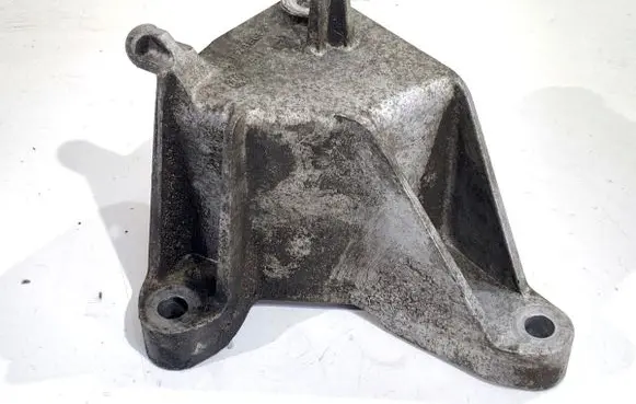 Opel Zafira C Gearbox mount 13248665