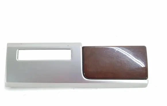 Volkswagen Touareg I Dashboard glove box trim 7L6857189J