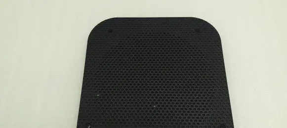 Mini Cooper Countryman R60 Subwoofer grill/trim 9800513