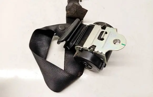 Opel Astra H Rear seatbelt 602143200